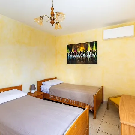 L'italienne By Interhome 别墅 滨海圣西尔